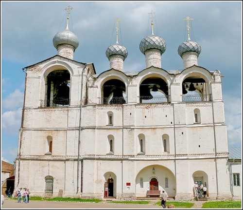 фото звонницы Ростова Великого
