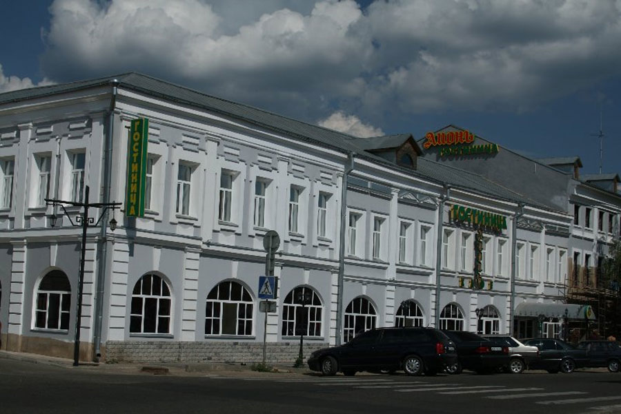 фото гостиницы Лионъ